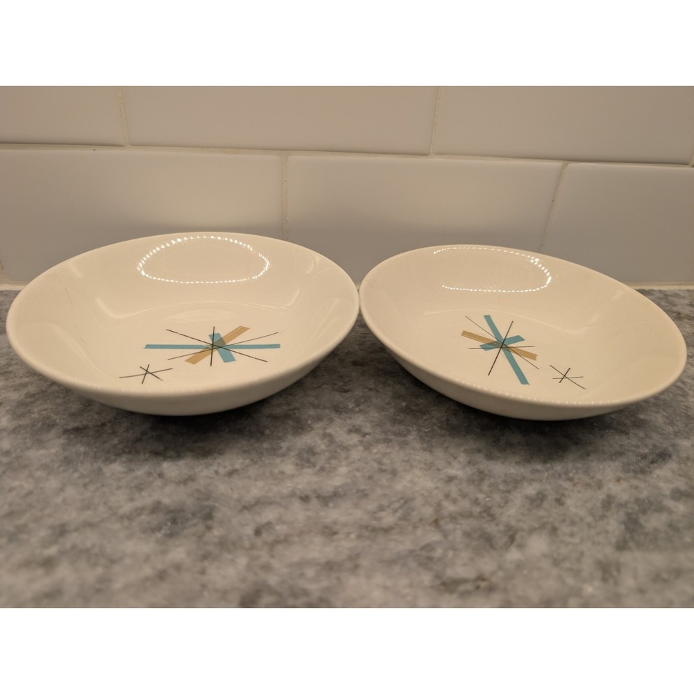 2 VINTAGE Salem North Star 5 3/8"‎ Fruit Coupe Cereal Bowls 1960s STARBURST